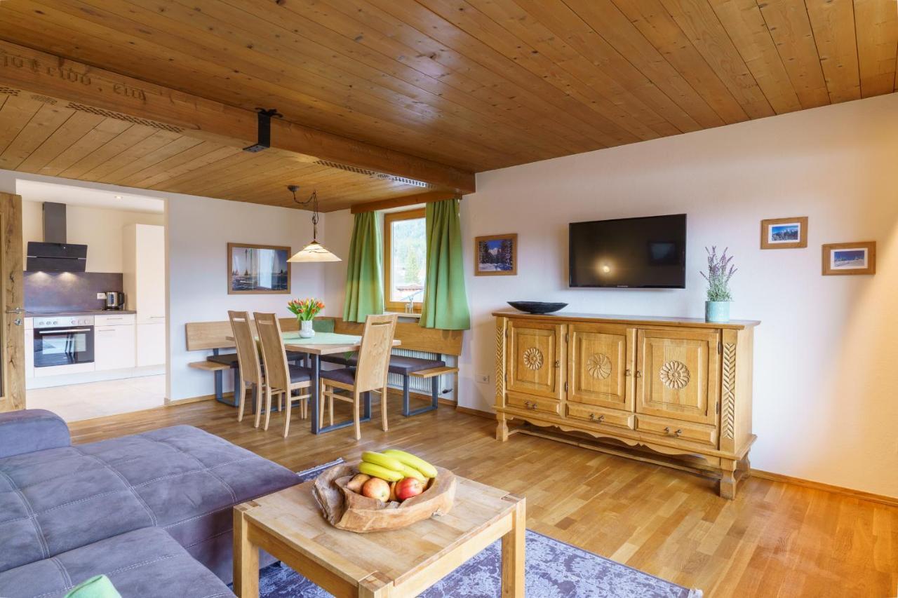 Apartmenthaus Jagdhof ライト・バイ・ゼーフェルト エクステリア 写真