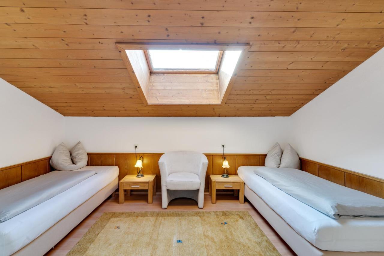 Apartmenthaus Jagdhof ライト・バイ・ゼーフェルト エクステリア 写真