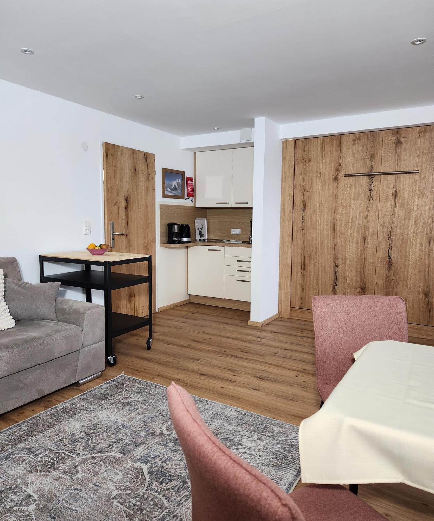 Apartmenthaus Jagdhof ライト・バイ・ゼーフェルト エクステリア 写真